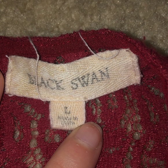 Red long sleeve blouse - Picture 2 of 3